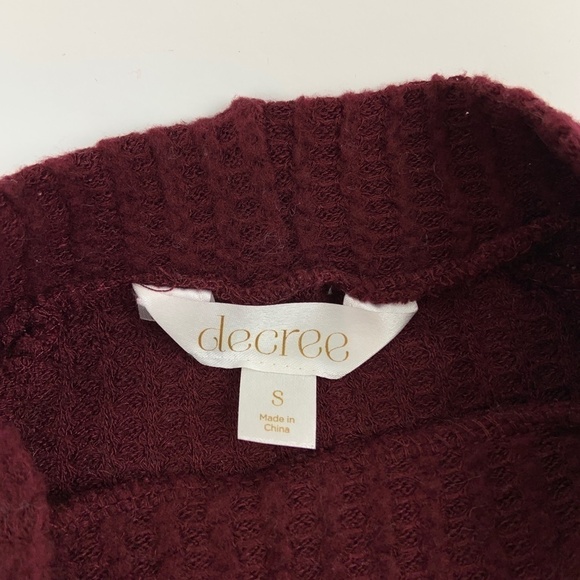 Decree Sweater Womens Small High Neck Open Shoulder Long Sleeve Red - Picture 2 of 6
